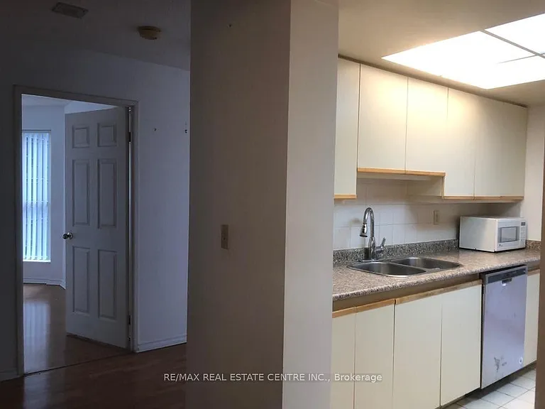 335 Webb Dr #804 — Photo 12