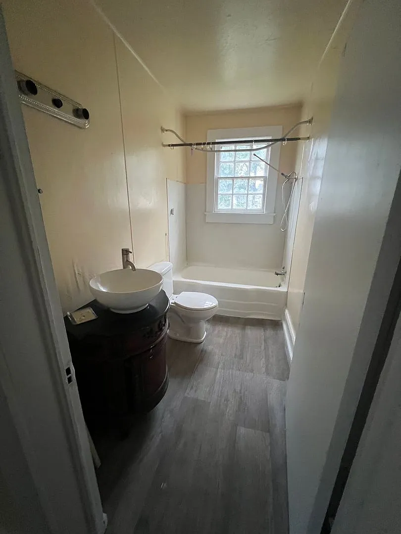 3-bedroom, 1-bath home available in Opelousas — Photo 3