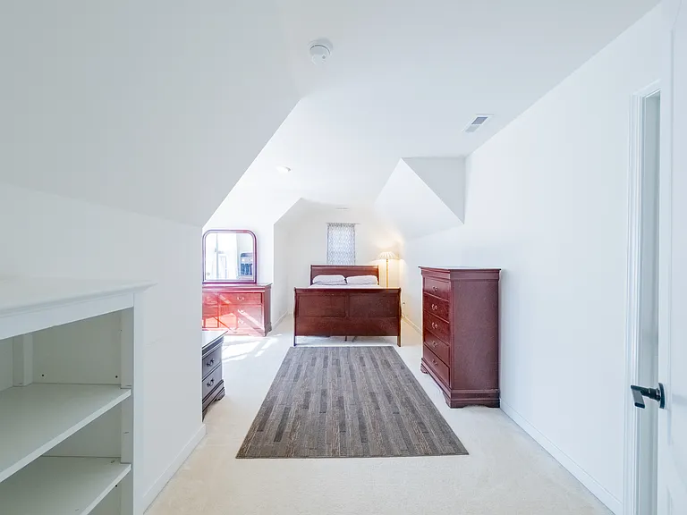 10878 Holman Ridge Rd — Photo 50