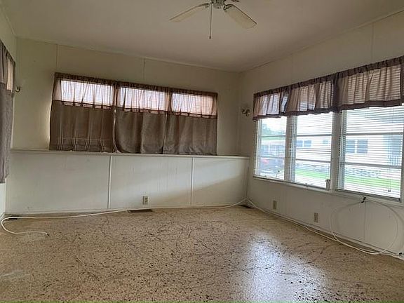2nd image of 93164 3rd St #164