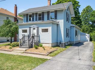 321 N Chestnut St, Litchfield, IL 62056