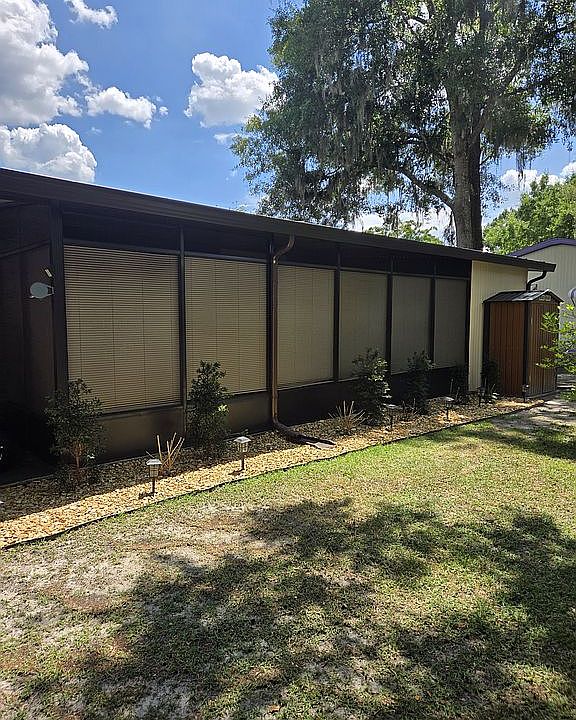 1st image of 3817 Oakcrest Ln
