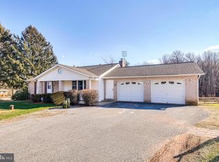 1511 Pilgrim Ln, Finksburg, MD 21048