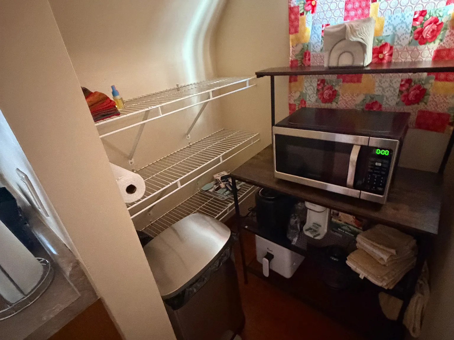1 bed, 945 sqft, $1,400 — Photo 4