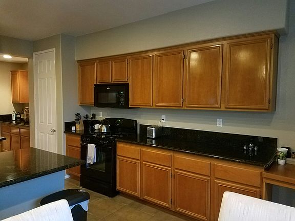 2nd image of 572 Groveside Dr