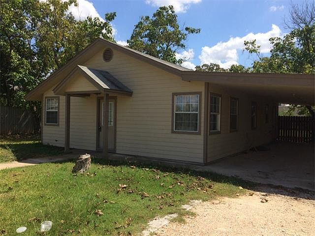 1st image of 123 Brushwood St