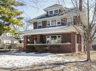 412 S Main St, Sycamore, IL 60178