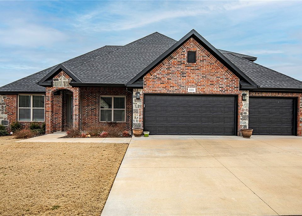 1st image of 1331 Little Osage Ln