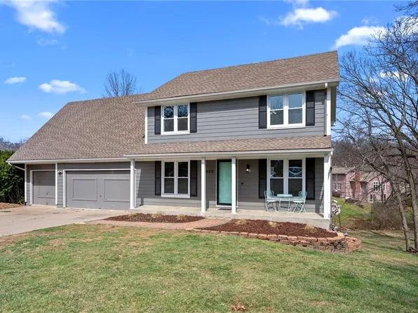 2402 SW Springcreek Ct, Blue Springs, MO 64015