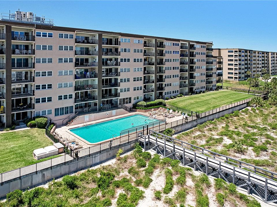 1st image of 3350 S Fletcher Ave #7F
