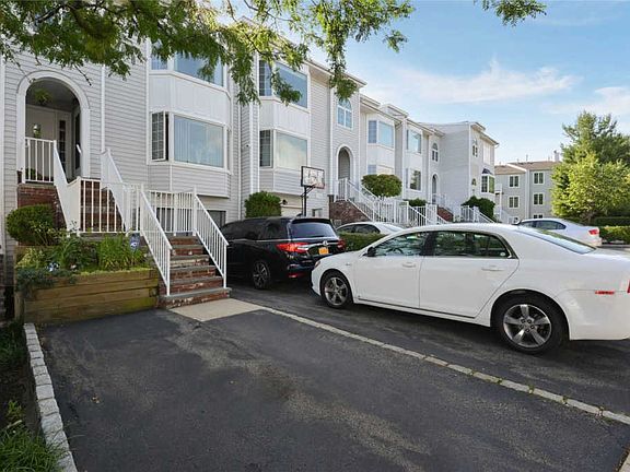 4th image of 241-73B Oak Park Dr