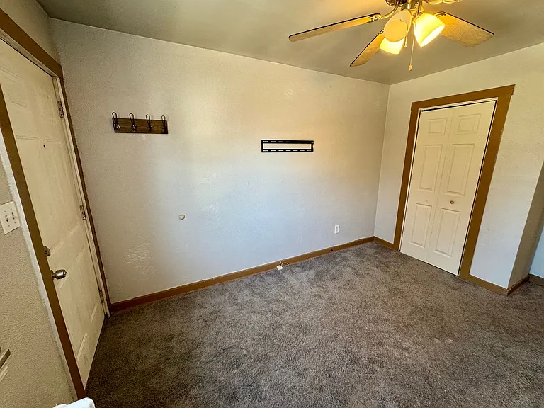 732 Idlewood Ave — Photo 6