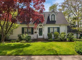 383 Forest Ave, Massapequa, NY 11758