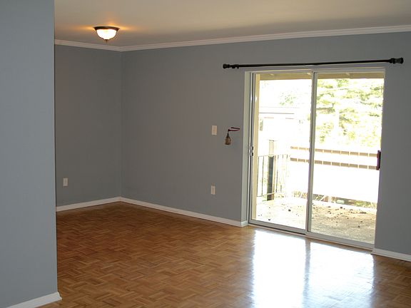 4th image of 3636 Taliluna Ave APT 131