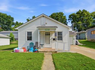 109 W Madison St, Knoxville, IA 50138