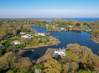 88 Nearwater Ln, Darien, CT 06820