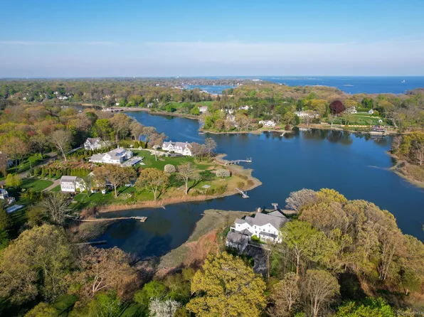 88 Nearwater Lane, Darien, CT 06820