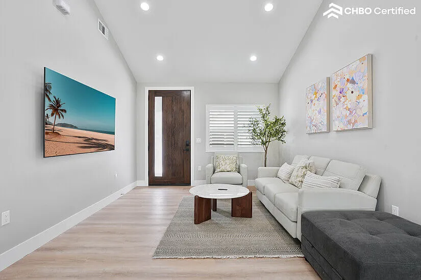 Modern Furnished Housing Near Disneyland — Photo 3