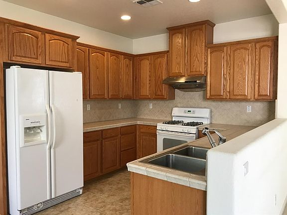 4th image of 2551 Gooseberry Cir