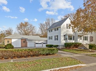 6604 Elm St, Union, IL 60180