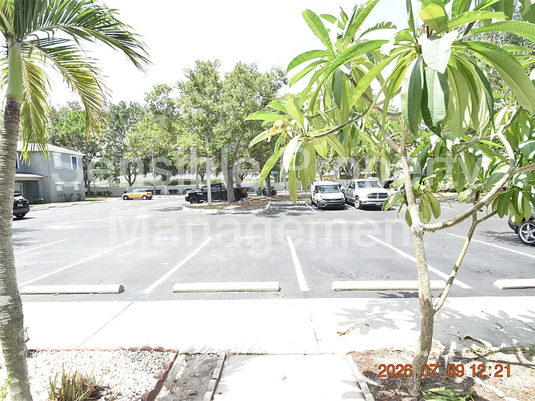 13121 Kings Crossing Dr — Photo 39