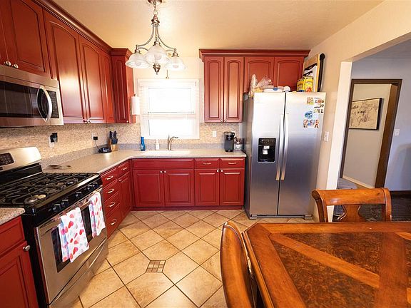 5th image of this home