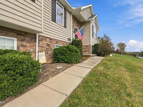 5th image of 271 Valley Pike Rd