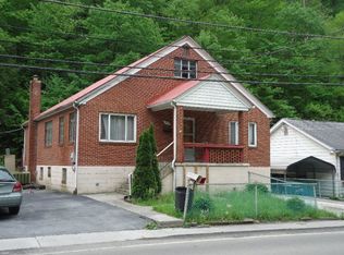 390 Stewart St, Welch, WV 24801