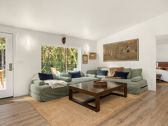 5th image of Toe Jam Hill Rd NE