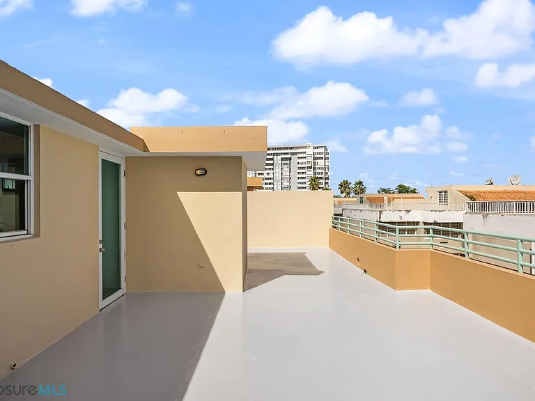 203 Avenida Laguna #431 — Photo 33