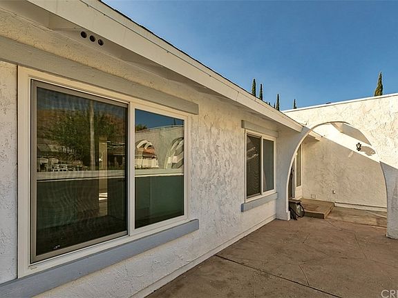 4th image of 28941 Lotusgarden Dr