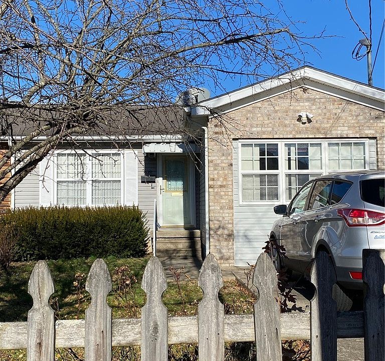 1st image of 2222 Lincoln Ave