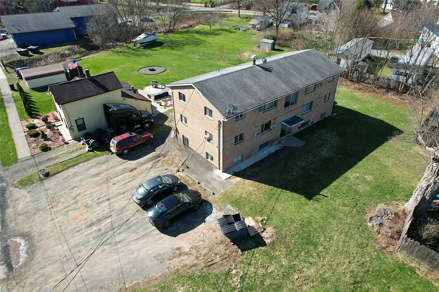 9 Marvin St photo 1