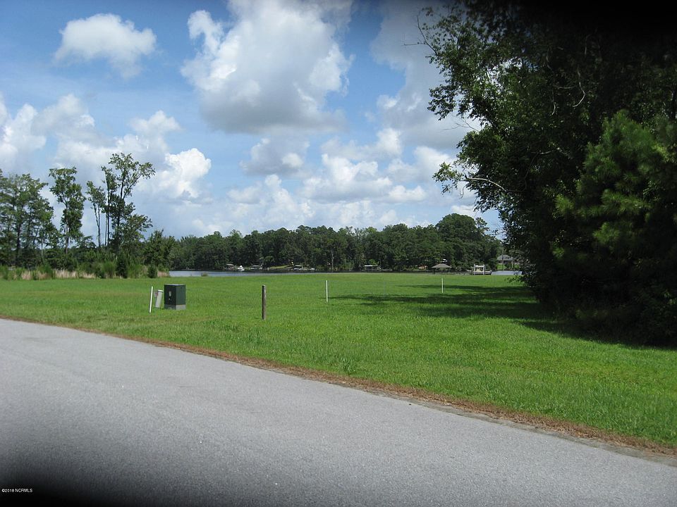 2nd image of 11 Fernwood Court