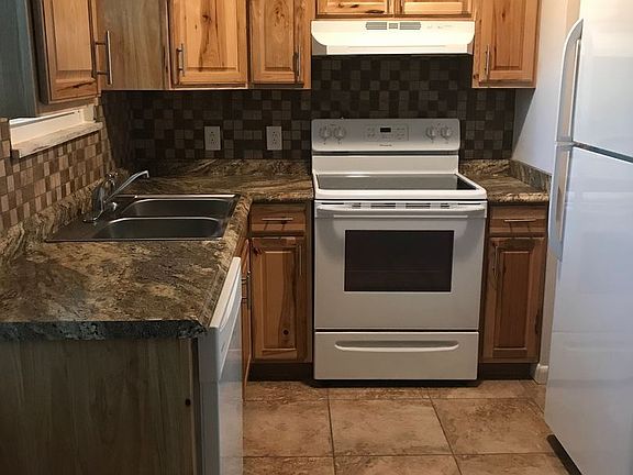4th image of 1131 S Homewood Dr #B