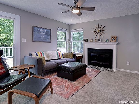 4th image of 707 Colonial Ave