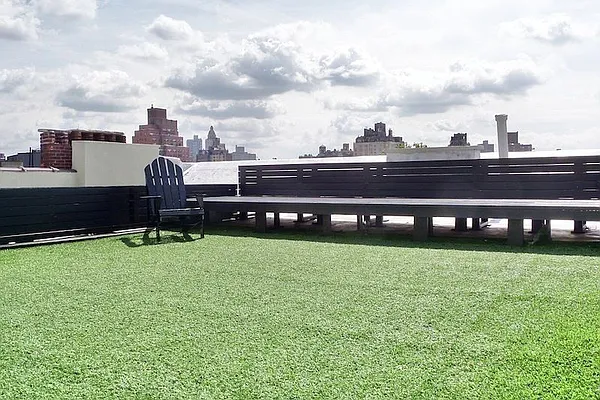 Rented by Bold New York | media 42