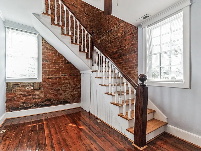 369 Falmouth St — Photo 43