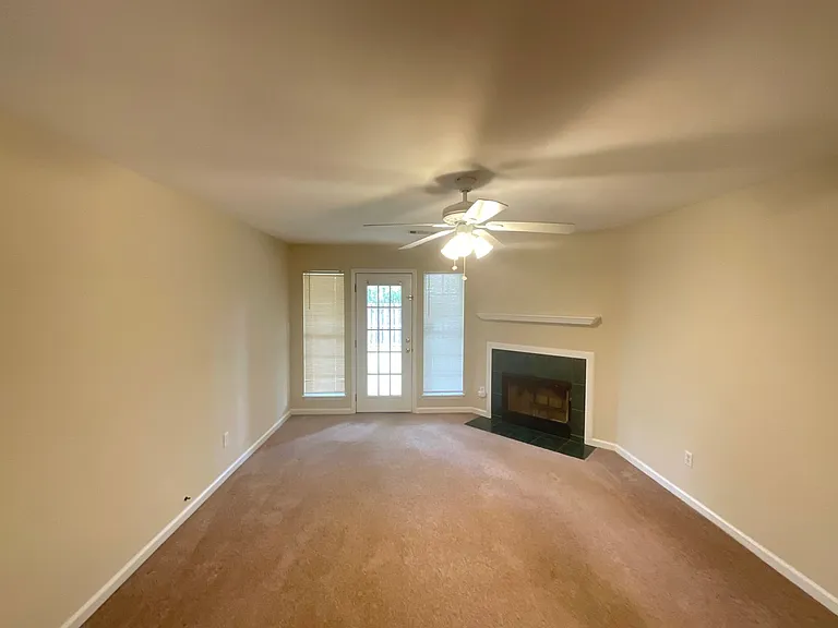 413 Northrop Pl — Photo 4