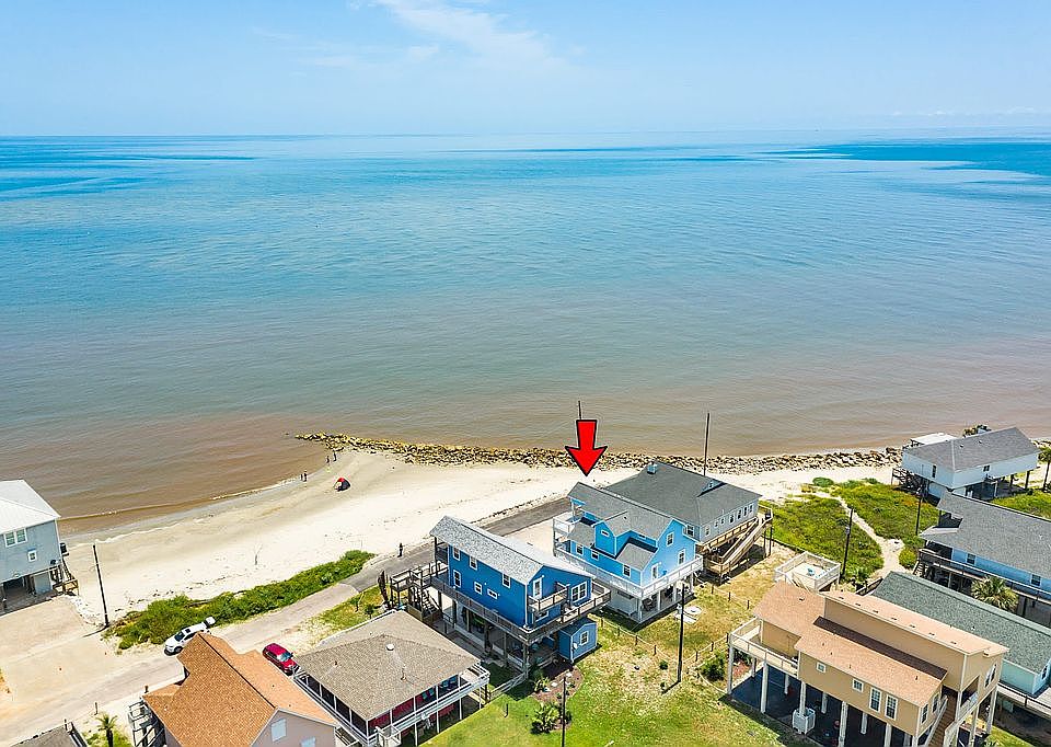 2nd image of 13115 Gulf Beach Dr