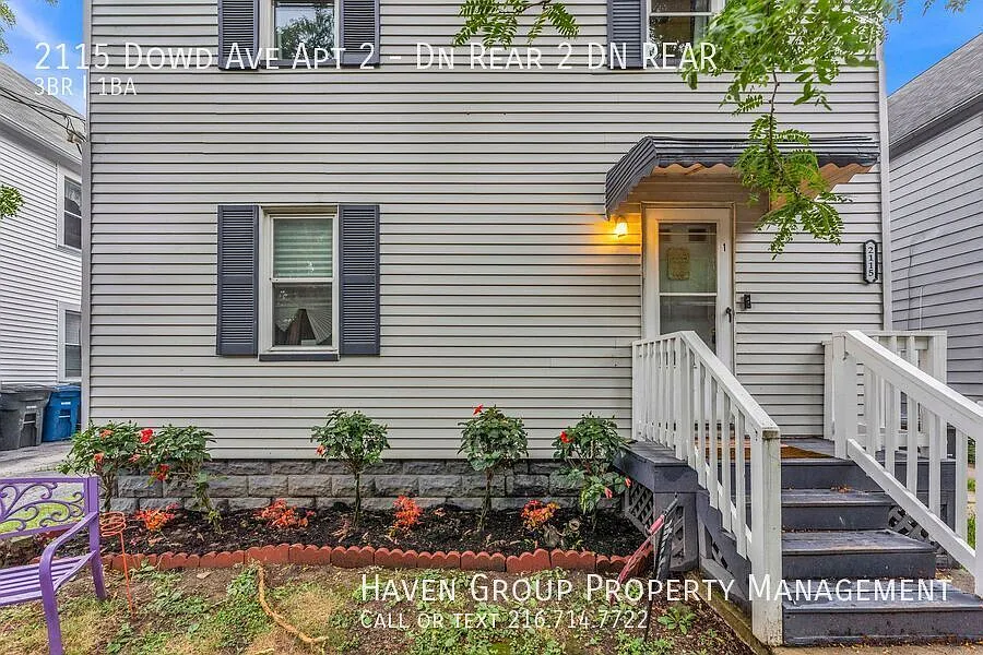 2115 Dowd Ave | Unit 2, Lakewood, OH 44107 - Spacious 3-bed 1-bath multi-family home! — Photo 3