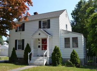 84 Sunnyridge Ave, Fairfield, CT 06824