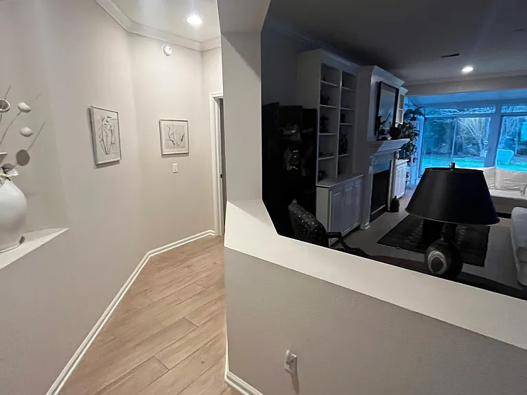 93 Coburn Dr W — Photo 14