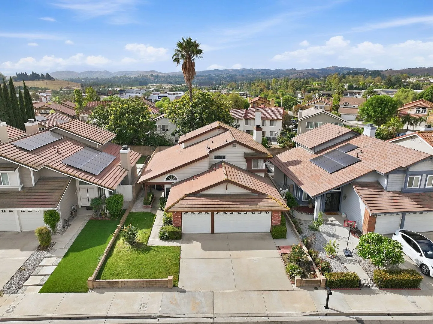 Chino Hills Near Peyton Rd and Grand Ave — Photo 3