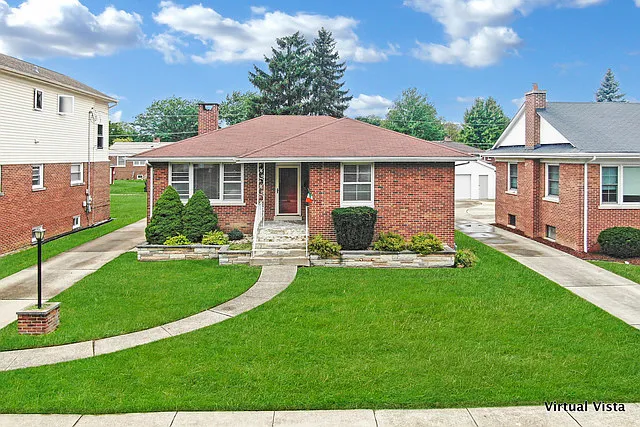 2316 Belleview Ave photo 1