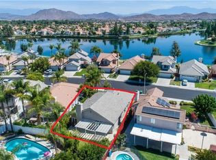 30377 Shoreline Dr, Menifee, CA 92584