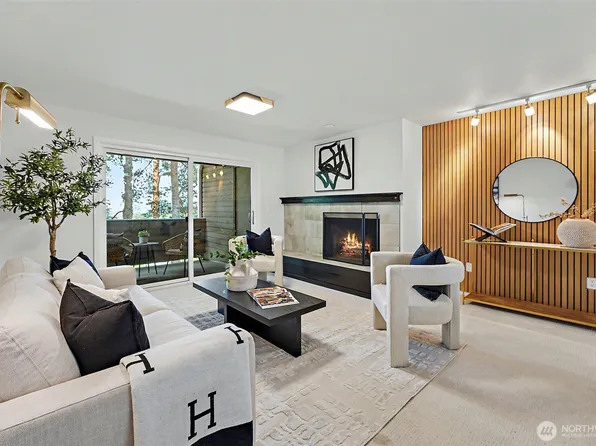 13605 NE 8th Street #203, Bellevue, WA 98005