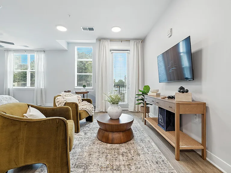 Bright & Modern Living Area