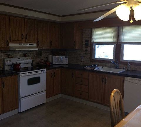 2nd image of 11 Dogwood Ln
