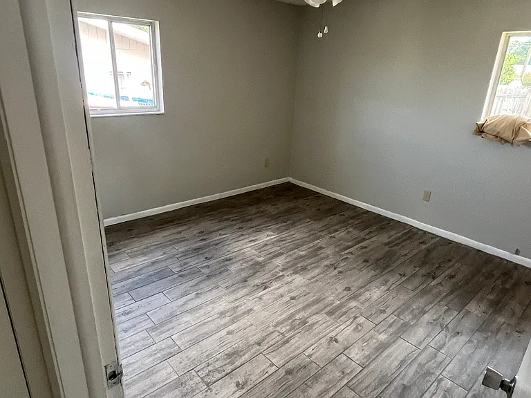 2257 Palmwood Dr — Photo 4